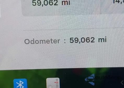 2019 Tesla Model 3 Long Range/Mid Range/Standard Range/Standard Range Plus z USA, uszkodzony, nr VIN 5YJ3E1EA8KF314361